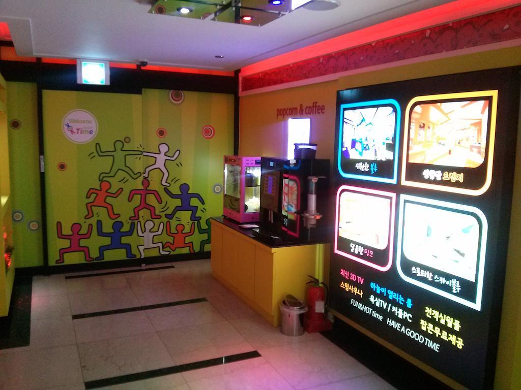 Time Motel Gyeongju Esterno foto